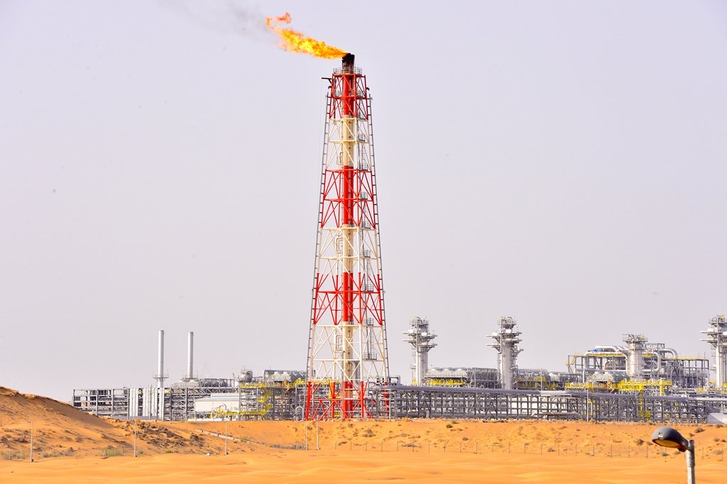 State concern “Türkmennebit” overfulfills oil production and new well drilling targets